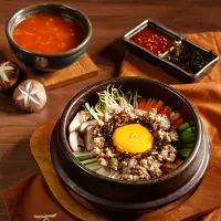 Cơm Trộn (Bibimbap)